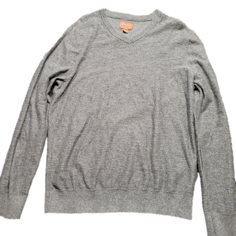 Red Ale By Alesbury Men’s Sweater Long Sleeve Gray Medium V Neck